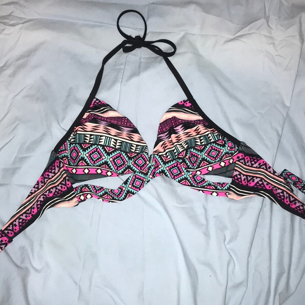 NWOT Bikini top